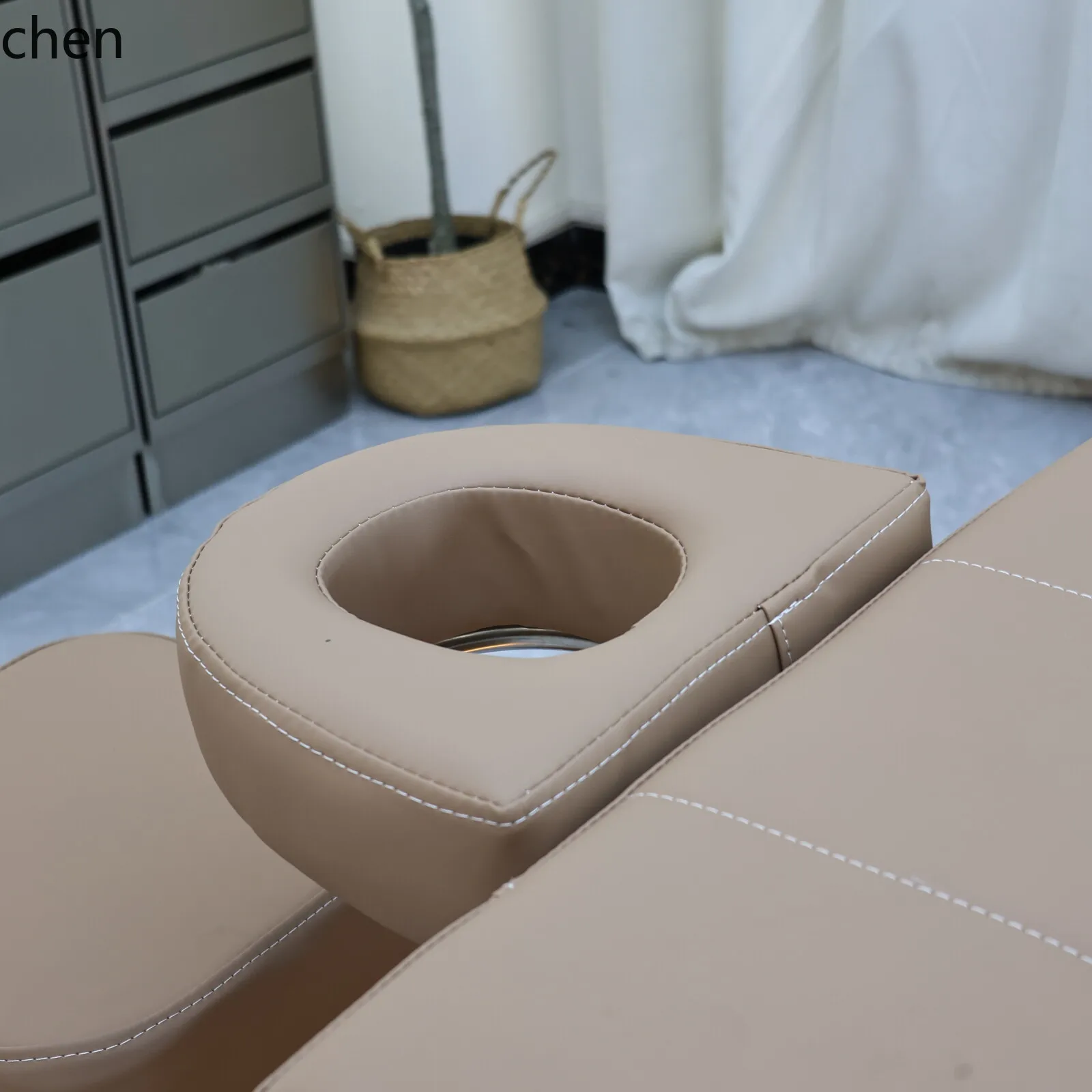b7- Rückenstützende Kopftherap – Spa Wellness Salon Bewertung und Preis